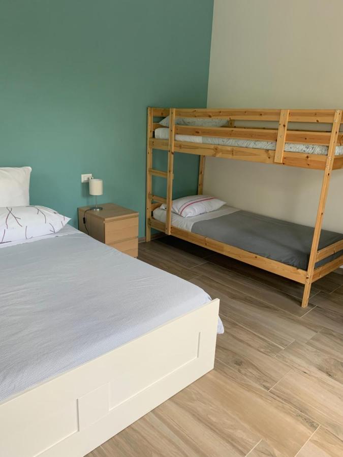 Caroline Home Anzano Del Parco Zewnętrze zdjęcie
