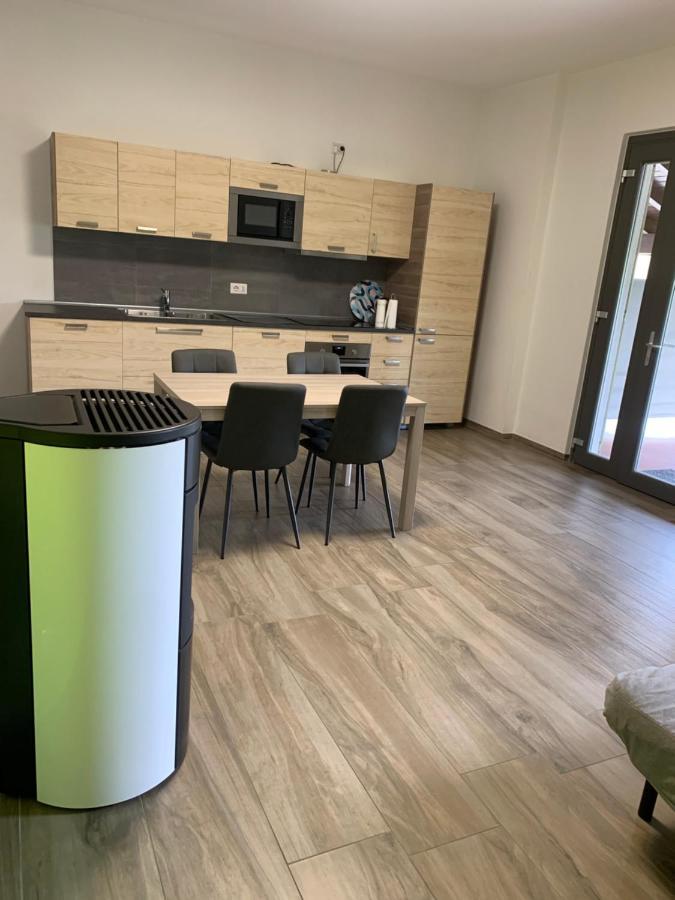 Caroline Home Anzano Del Parco Zewnętrze zdjęcie