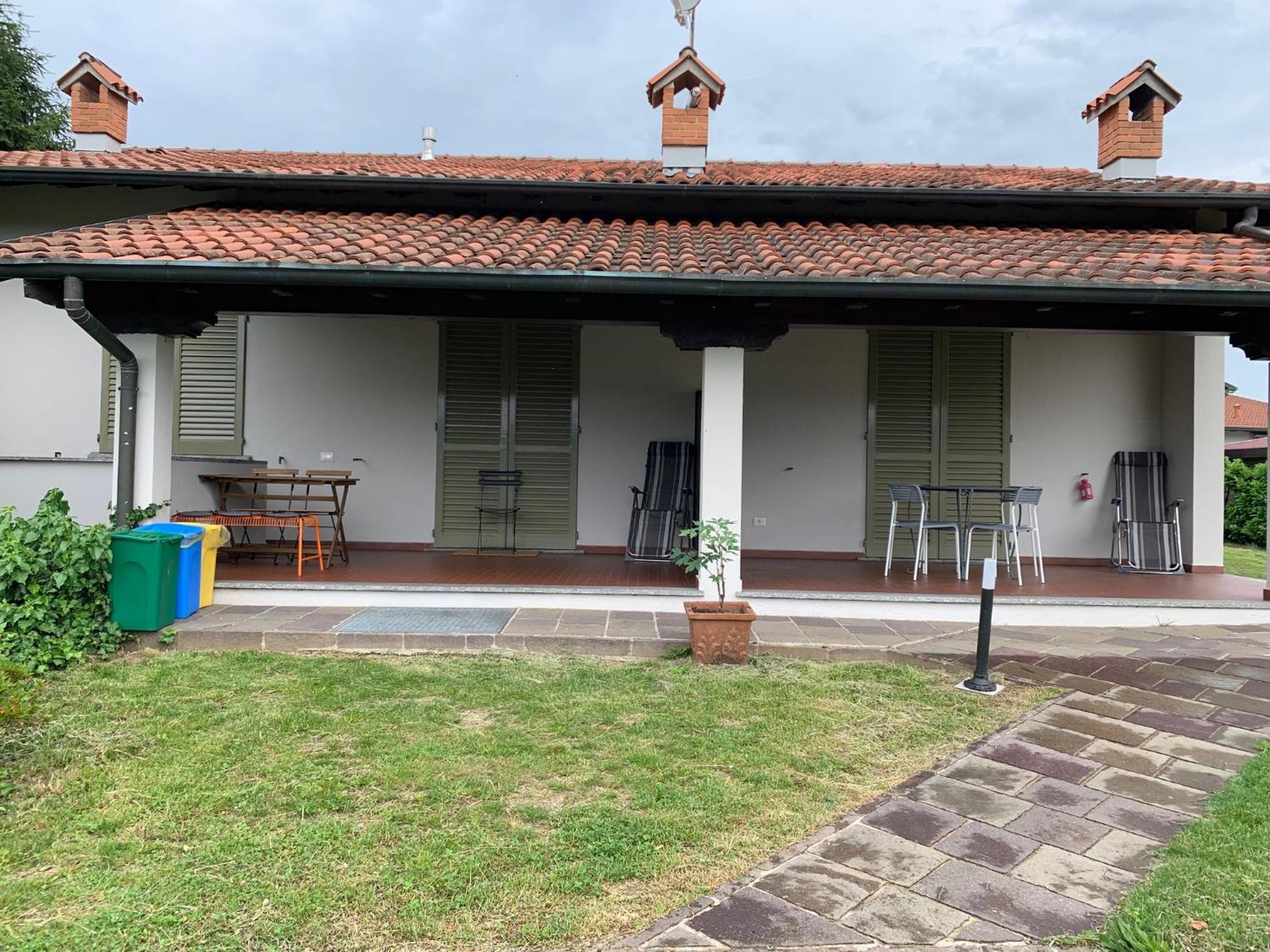 Caroline Home Anzano Del Parco Zewnętrze zdjęcie